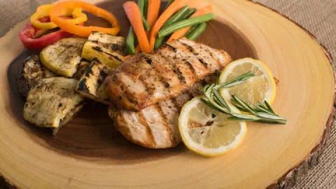 The Healthiest Fast-Food Chicken Chain in 2026 (and What to Order)