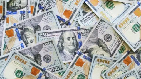 Trump Demands Lower Interest Rates: What It Would Mean for Your Mortgage, Credit Cards and Savings