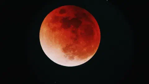 UK Partial Lunar Eclipse 2026: Date, Time, 93% Coverage & Where to See It
